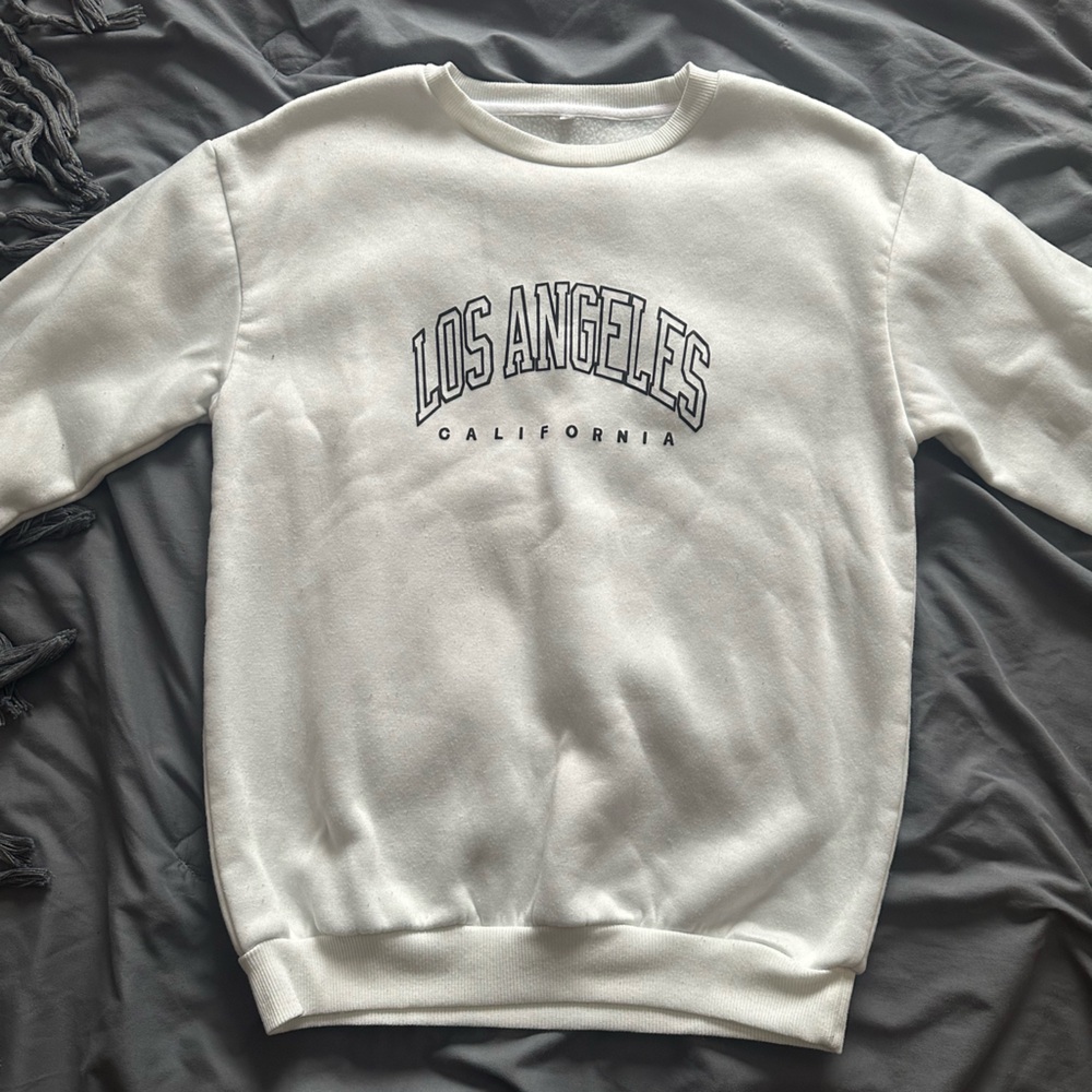 SHEIN Los Angeles Crewneck